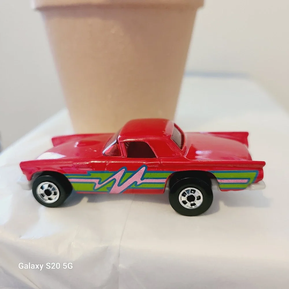 Hot Wheels 1957 Thunderbird Red‎ Diecast Toy Car 1977 Malaysia